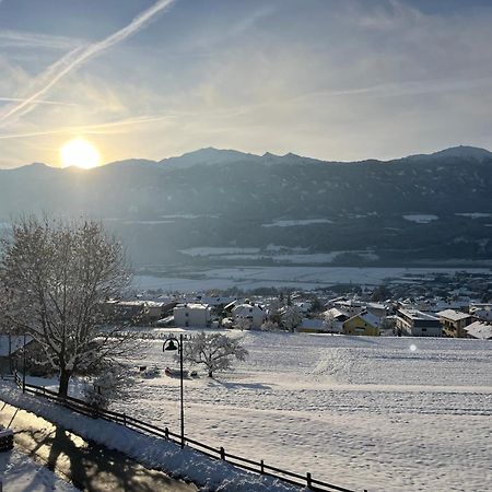 Apartments Karlhof Innsbruck Bagian luar foto